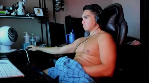 Snapshot of xoalejandroxo6 chatting on April 19, 2026, 6:02 am xoalejandroxo6 online show from April 19, 2026, 6:02 am