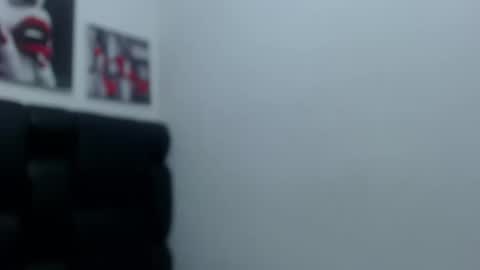 33 Oasis Sexy Ass 33 online show from March 12, 2026, 6:19 am