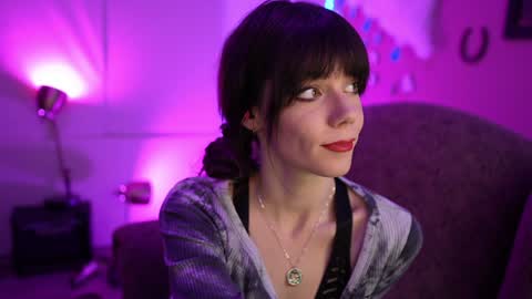 Bella Bondai online show from January 16, 2025, 8:33 am