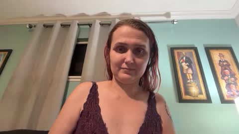 xoFaeQueenxo online show from March 3, 2026, 5:02 am