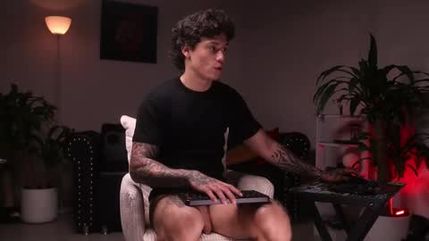 Snapshot of xomega_02 chatting on March 1, 2025, 3:21 am online show from March 1, 2025, 3:21 am