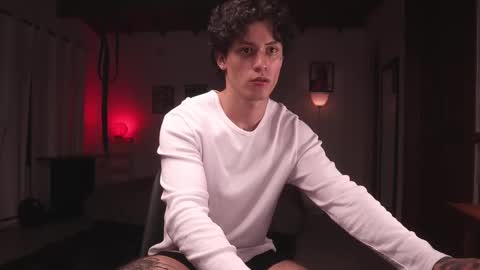 Snapshot of xomega_02 chatting on September 9, 2025, 1:05 am online show from September 9, 2025, 1:05 am