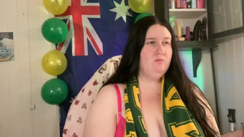 Snapshot of xopeachybaby chatting on July 5, 2026, 1:45 am xopeachybaby online show from July 5, 2026, 1:45 am
