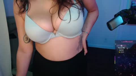 xoroxanne online show from June 6, 2026, 8:13 pm
