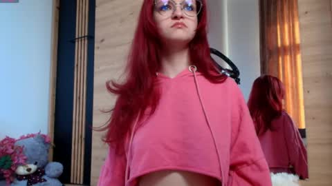 Snapshot of xoxo_cherry1 chatting on May 15, 2026, 4:08 am Cherry online show from May 15, 2026, 4:08 am