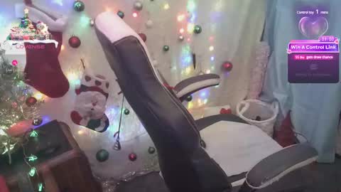 Chloe online show from December 22, 2024, 12:07 am