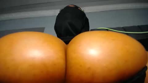 xpanther_23 online show from April 4, 2026, 8:12 am