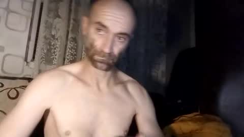 Snapshot of xploid1982 chatting on November 19, 2025, 1:16 am xploid1982 online show from November 19, 2025, 1:16 am