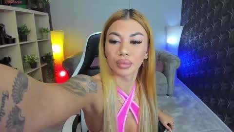 xpuka online show from October 18, 2025, 5:03 pm