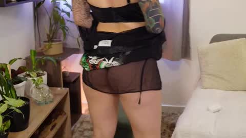 Blue online show from February 28, 2026, 6:42 pm