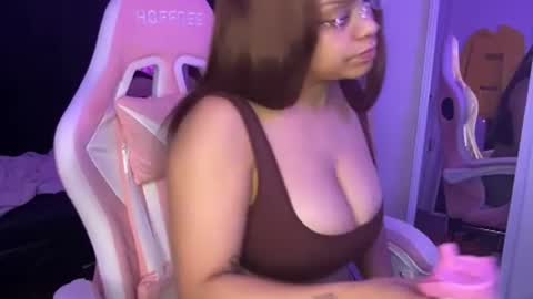 xStarGazingx online show from July 15, 2026, 4:18 am