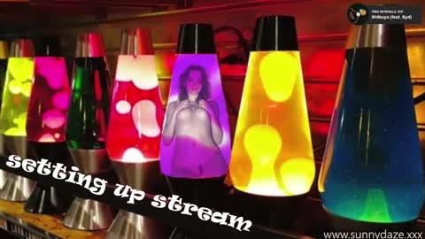 Sunny Daze online show from November 4, 2025, 11:59 pm