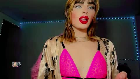 Femboy Exotic online show from September 28, 2025, 10:20 am
