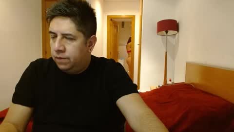 thiagoeva online show from February 3, 2025, 9:08 am