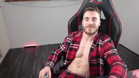 Snapshot of xtrakil chatting on December 6, 2024, 7:12 pm xtrakil online show from December 6, 2024, 7:12 pm