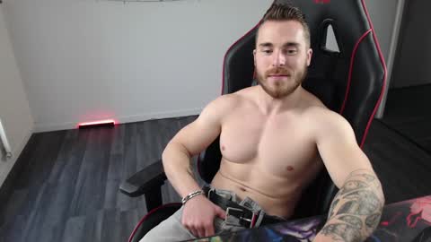 Snapshot of xtrakil chatting on December 15, 2024, 2:48 pm xtrakil online show from December 15, 2024, 2:48 pm