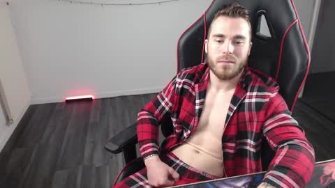 Snapshot of xtrakil chatting on December 24, 2024, 7:28 am xtrakil online show from December 24, 2024, 7:28 am