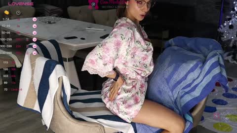 Snapshot of xwithy chatting on December 15, 2024, 2:59 pm FrancyStepmom and YStepson INTERESTED IN A GIRL-GIRL COLLABORATION TEXT ME HERE or INSTAGRAM online show from December 15, 2024, 2:59 pm