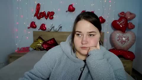 Snapshot of xx_daniella_xx chatting on February 3, 2025, 7:00 pm xx daniella xx online show from February 3, 2025, 7:00 pm