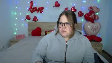 Snapshot of xx_daniella_xx chatting on February 17, 2025, 7:21 pm xx daniella xx online show from February 17, 2025, 7:21 pm