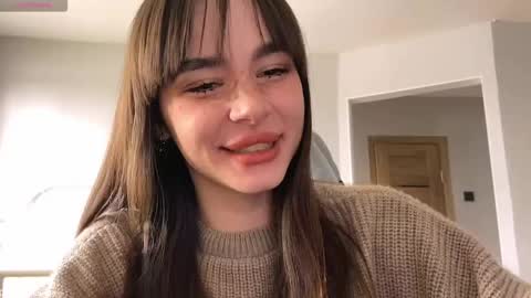 Lily online show from May 5, 2026, 11:29 am
