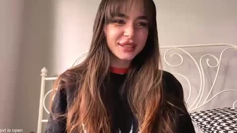 Lily online show from July 24, 2026, 12:14 pm