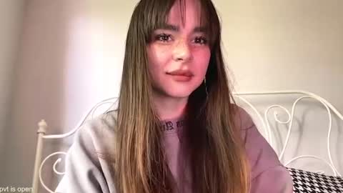 Lily online show from July 29, 2026, 12:03 pm
