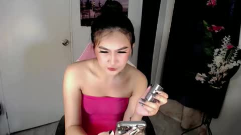 Snapshot of xxbeatrice69xx chatting on November 4, 2025, 6:34 am Xxbeatrice69Xx online show from November 4, 2025, 6:34 am