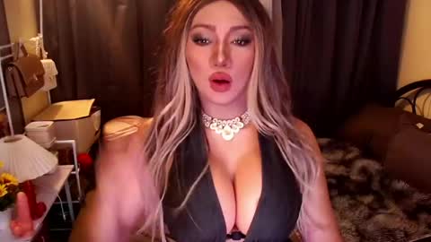 Snapshot of xxcinddyxx chatting on May 8, 2026, 11:04 am cinddy online show from May 8, 2026, 11:04 am