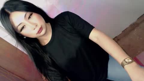 Janae online show from December 15, 2025, 1:54 am