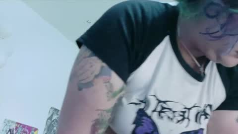 xxgreengoodxx online show from May 6, 2026, 6:52 am