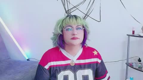 xxgreengoodxx online show from May 23, 2026, 6:45 pm