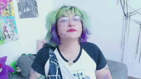 xxgreengoodxx online show from May 24, 2026, 8:47 pm