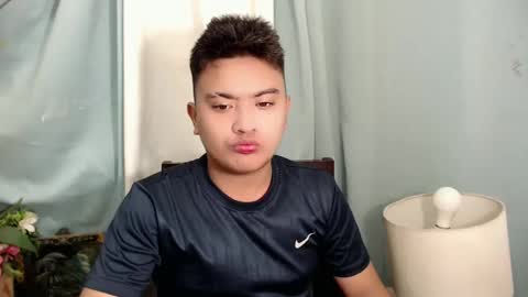 Loyd online show from December 14, 2024, 5:14 pm