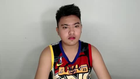 Loyd online show from December 27, 2024, 1:50 pm