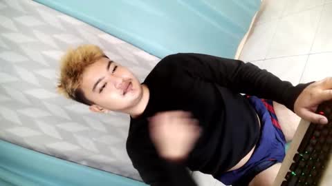 Loyd online show from November 6, 2025, 9:59 pm