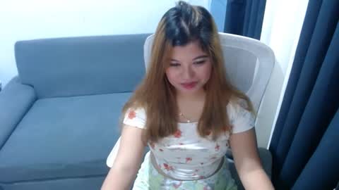 Snapshot of xxhotpinayxx610495 chatting on January 9, 2025, 8:13 am Sheyn Coleen online show from January 9, 2025, 8:13 am