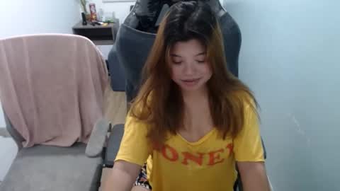 Snapshot of xxhotpinayxx610495 chatting on February 13, 2025, 3:35 pm Sheyn Coleen online show from February 13, 2025, 3:35 pm