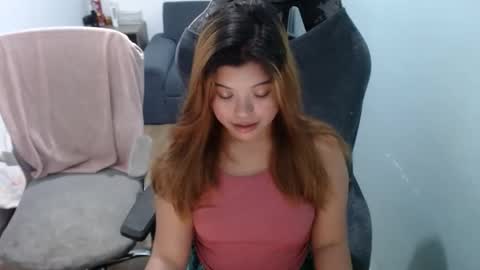 Snapshot of xxhotpinayxx610495 chatting on February 14, 2025, 1:18 pm Sheyn Coleen online show from February 14, 2025, 1:18 pm