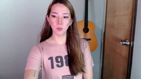 Snapshot of xxinnocentbellaxx chatting on December 10, 2024, 8:16 pm Dyanna Zulla online show from December 10, 2024, 8:16 pm