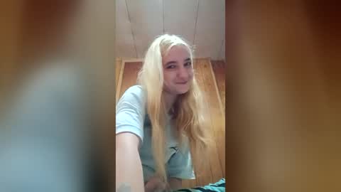 Snapshot of xxjessiebugxx chatting on June 29, 2026, 5:14 am xxjessiebugxx online show from June 29, 2026, 5:14 am