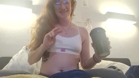 xxmariebliss online show from February 6, 2026, 1:14 pm