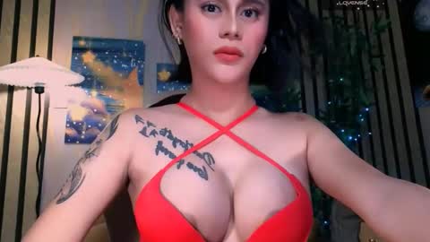xxmissjuliaxx online show from May 3, 2026, 11:33 pm