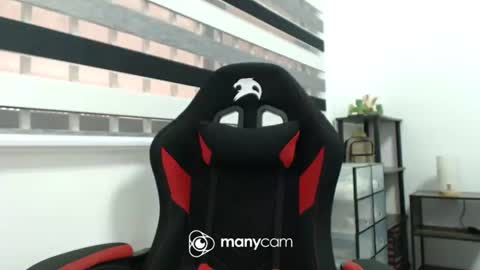  Kaycee  online show from February 26, 2025, 4:25 am