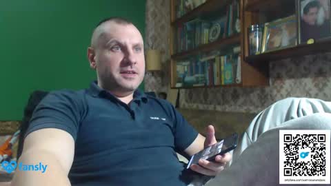 Snapshot of xxmranakondaxx chatting on March 9, 2025, 9:14 pm xxmranakondaxx online show from March 9, 2025, 9:14 pm