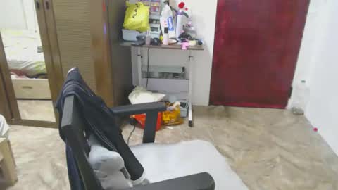 xxsexypinayxx online show from May 2, 2026, 12:21 pm