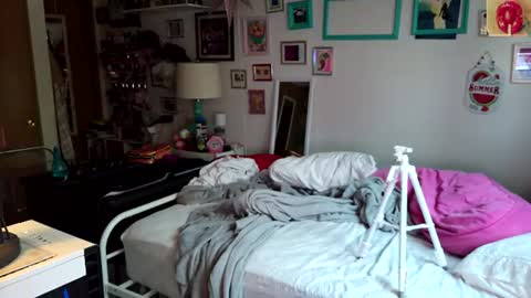 Snapshot of xxstrawberryjanexx chatting on July 14, 2026, 3:33 am Strawberry Jane online show from July 14, 2026, 3:33 am