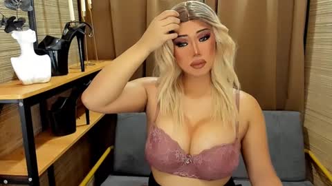 Snapshot of xxtastefullayeshaxx chatting on January 19, 2025, 7:04 am xxtastefullayeshaxx online show from January 19, 2025, 7:04 am