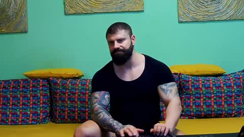 Snapshot of xxtreamleonard chatting on February 6, 2025, 11:21 am Xtream Leonard online show from February 6, 2025, 11:21 am