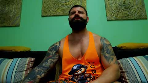 Snapshot of xxtreamleonard chatting on May 26, 2026, 6:04 pm Xtream Leonard online show from May 26, 2026, 6:04 pm